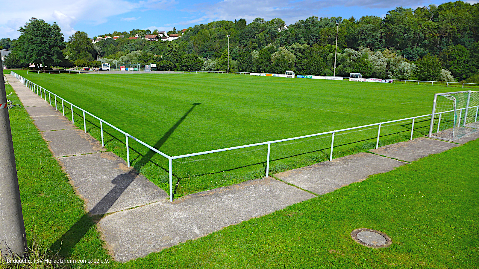 Rasenplatz, Fußballplatz TSV Herbolzheim Rasenplatz, Fußballplatz TSV Herbolzheim